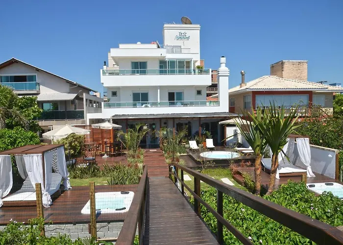 Hospedaria Home Suites Mariscal Bombinhas